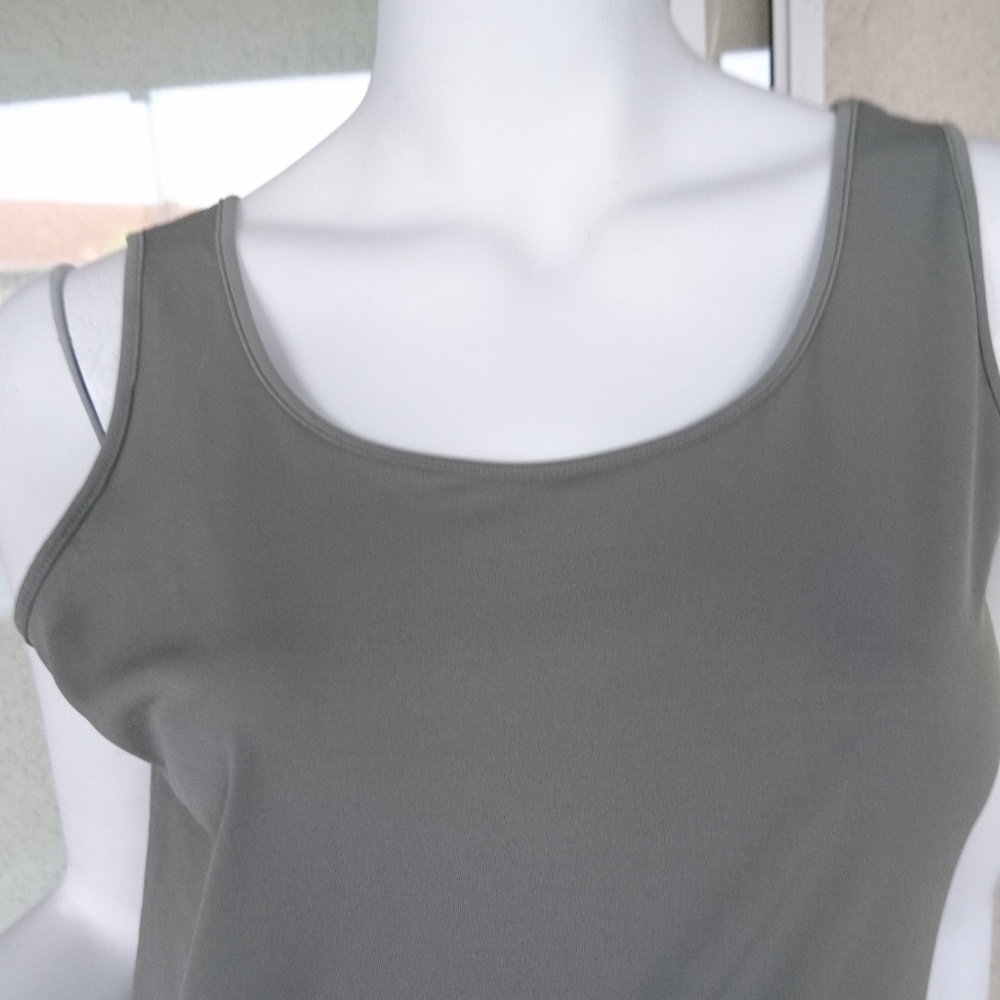 2 piece Chico's Beautiful Tunic  Set.